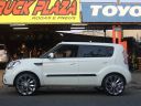 kia Soul ,  Rodas Scirocco aro 20 , e pneu 225 35 20.